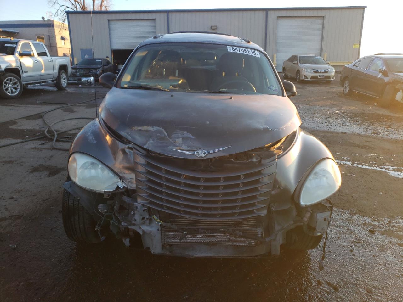 2002 Chrysler PT Cruiser - Image 5