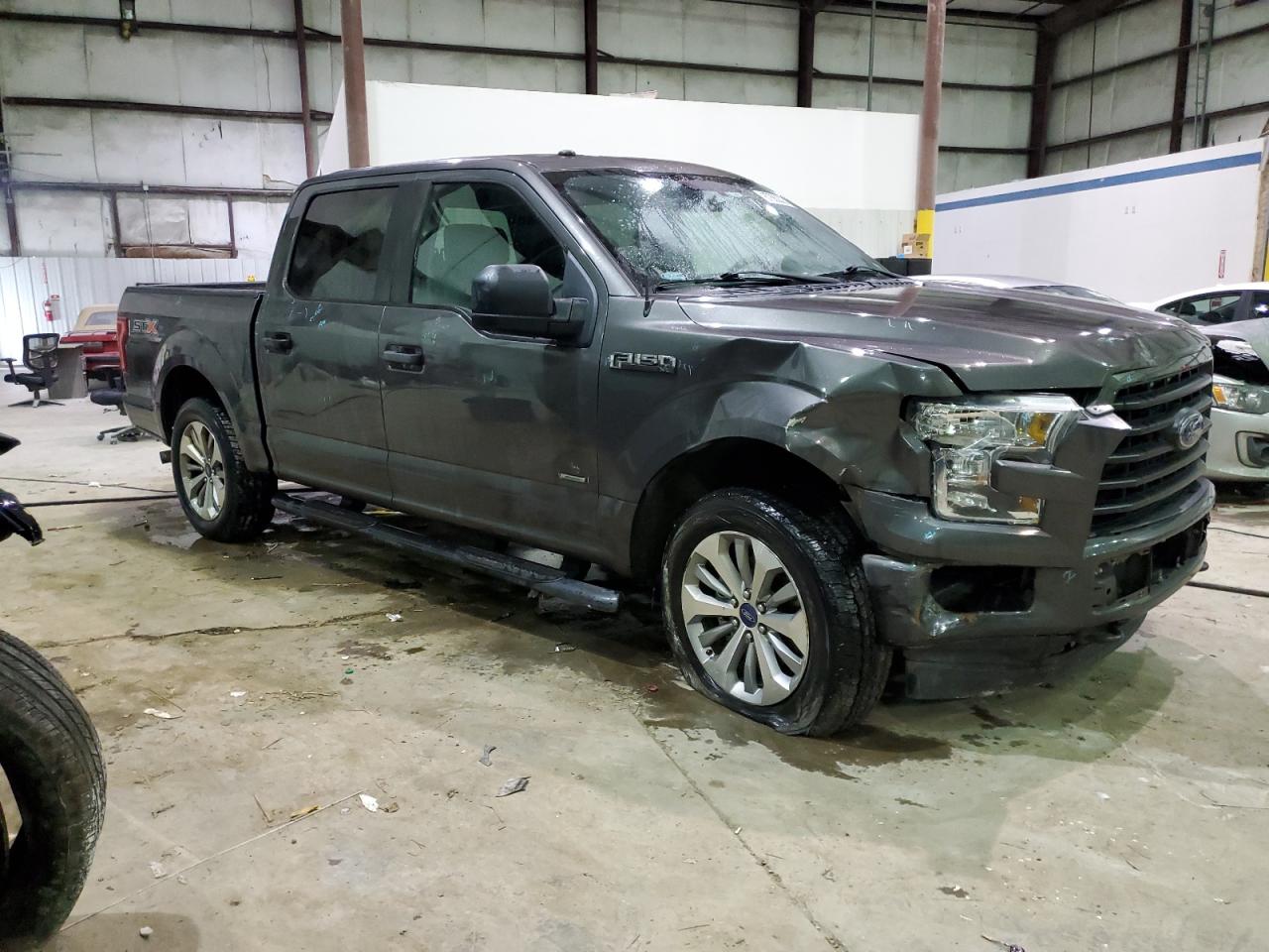 2017 Ford F-150 - Image 4
