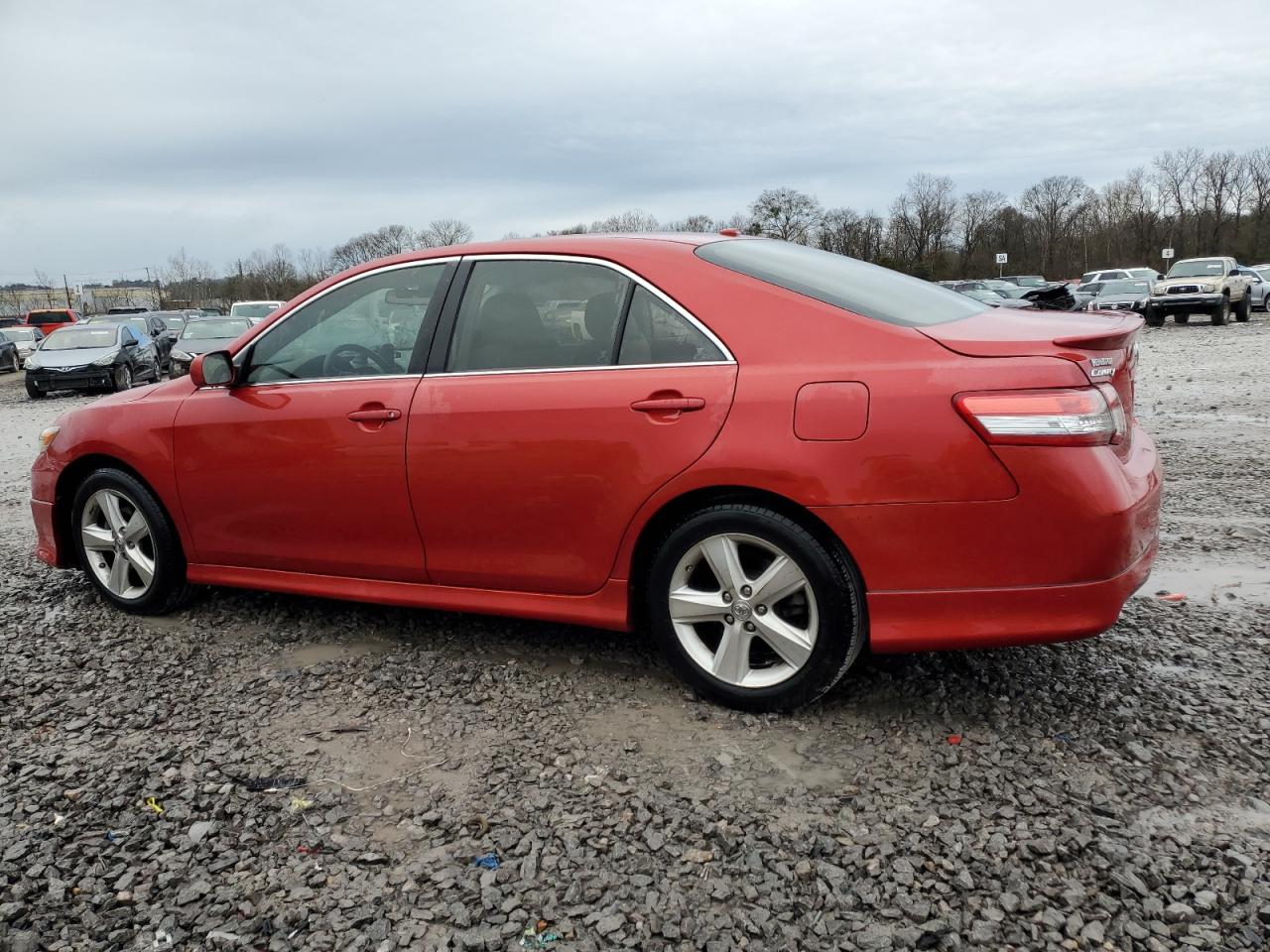 2011 Toyota Camry - Image 2