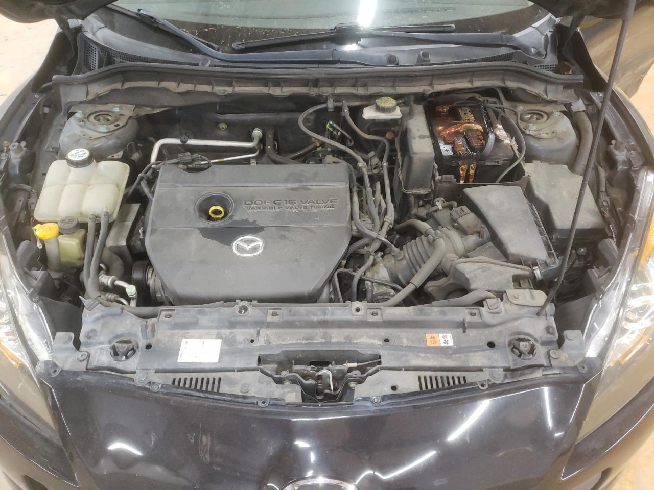 2013 Mazda 3 - Image 12