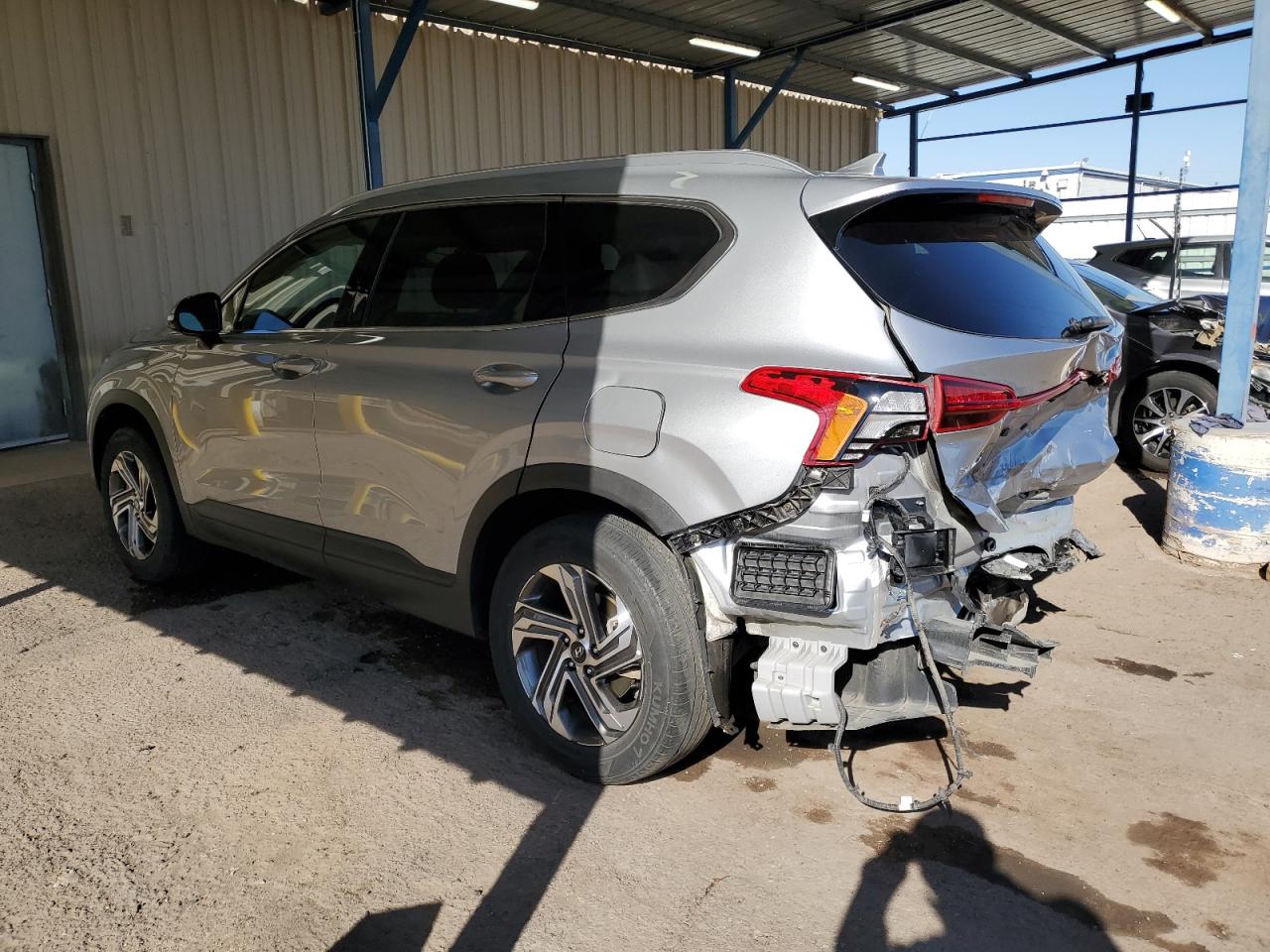 2023 Hyundai Santa Fe - Image 2