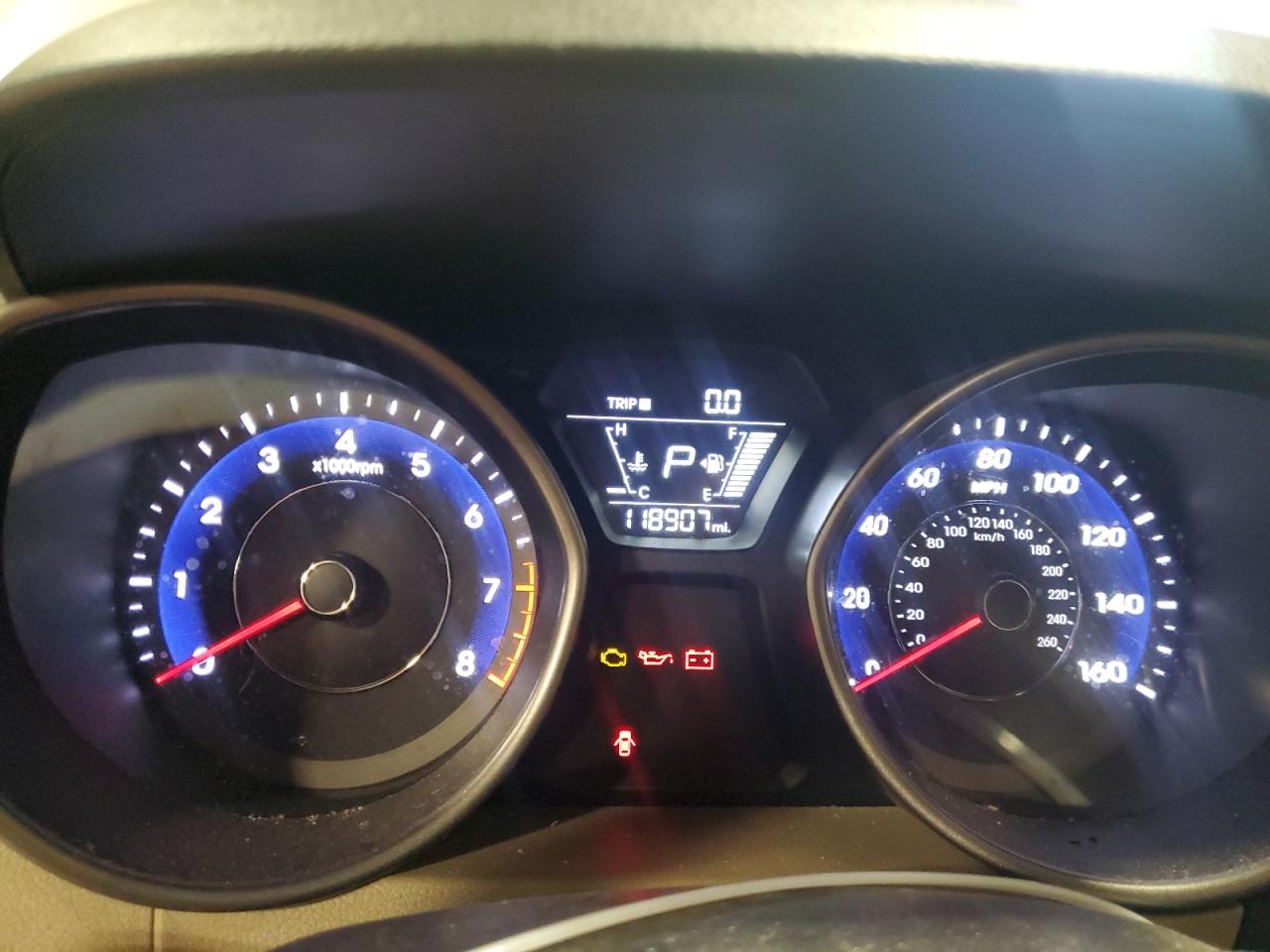 2015 Hyundai Elantra - Image 9