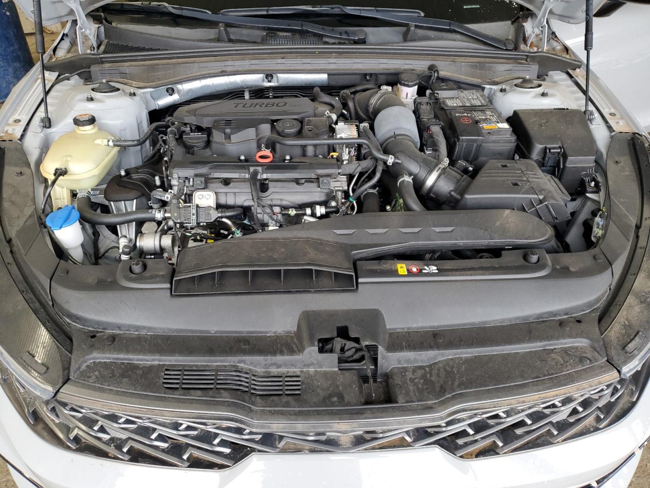 2021 Kia K5 - Image 11