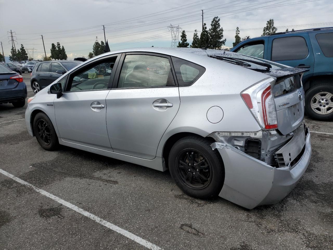 2015 Toyota Prius - Image 2
