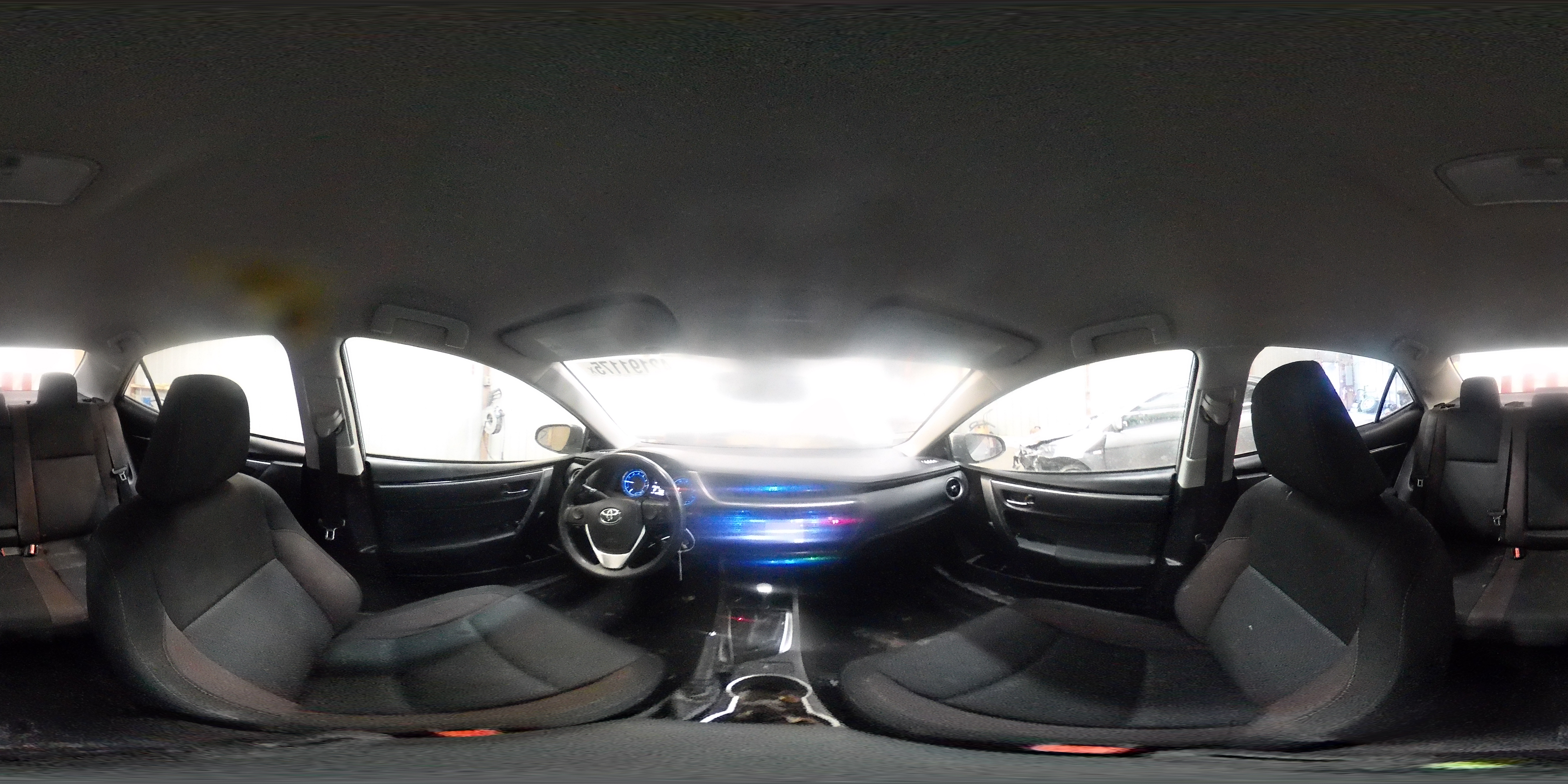 2018 Toyota Corolla - Image 12