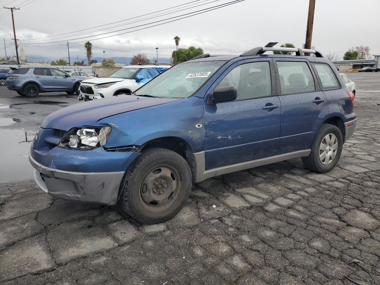 2003 Mitsubishi Outlander - Image 1