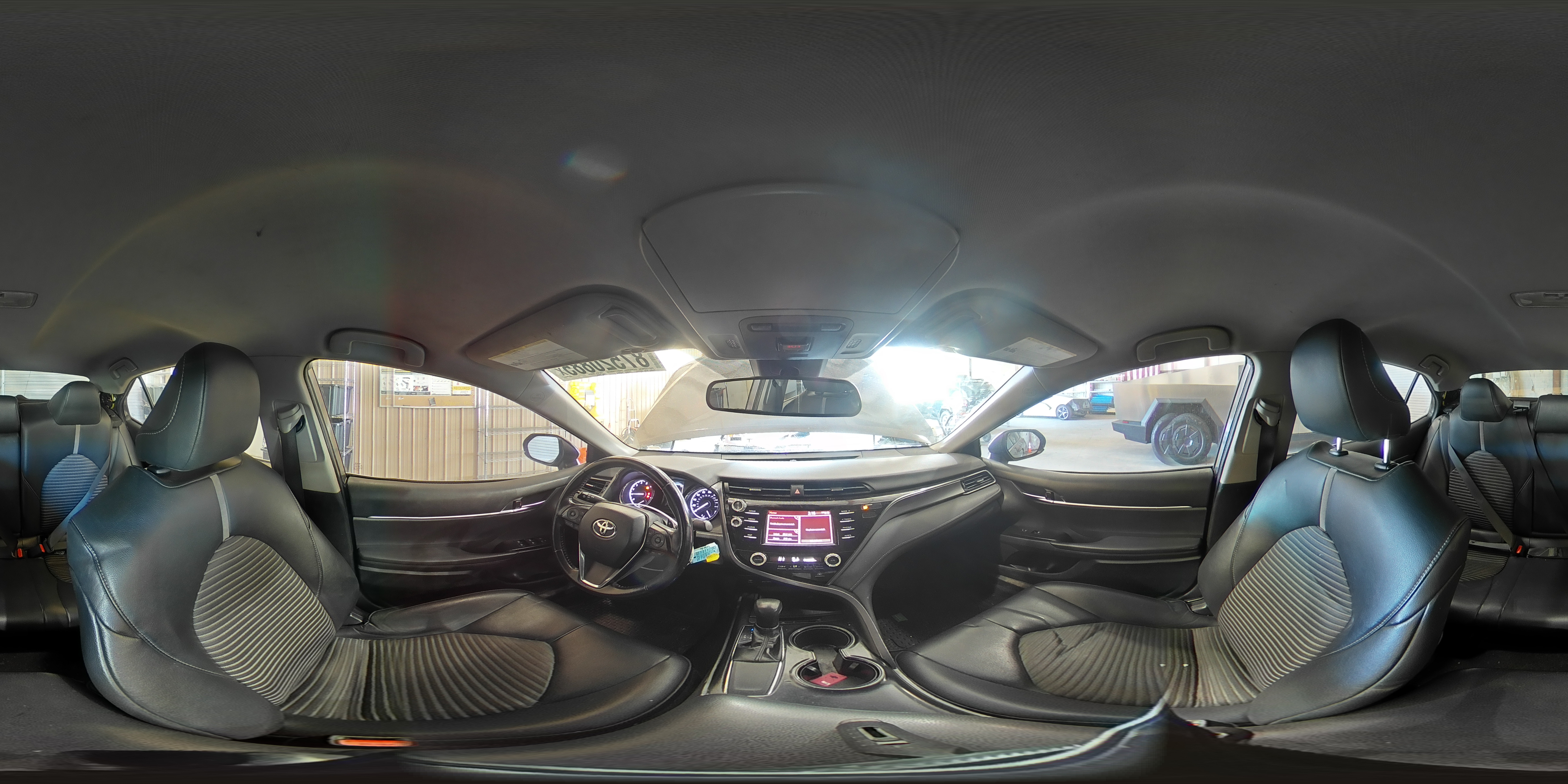 2019 Toyota Camry - Image 13