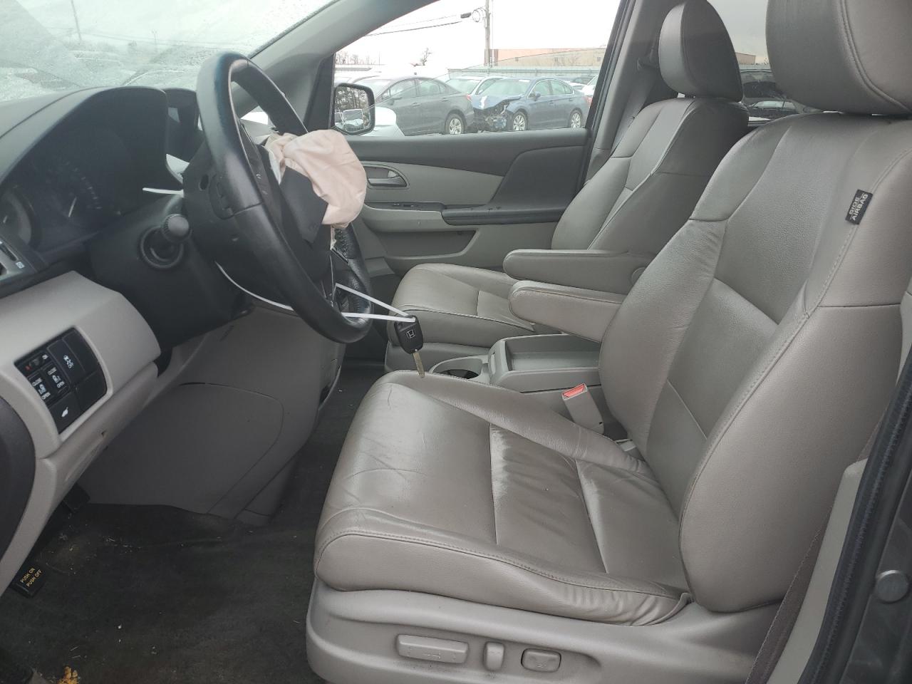 2012 Honda Odyssey - Image 7