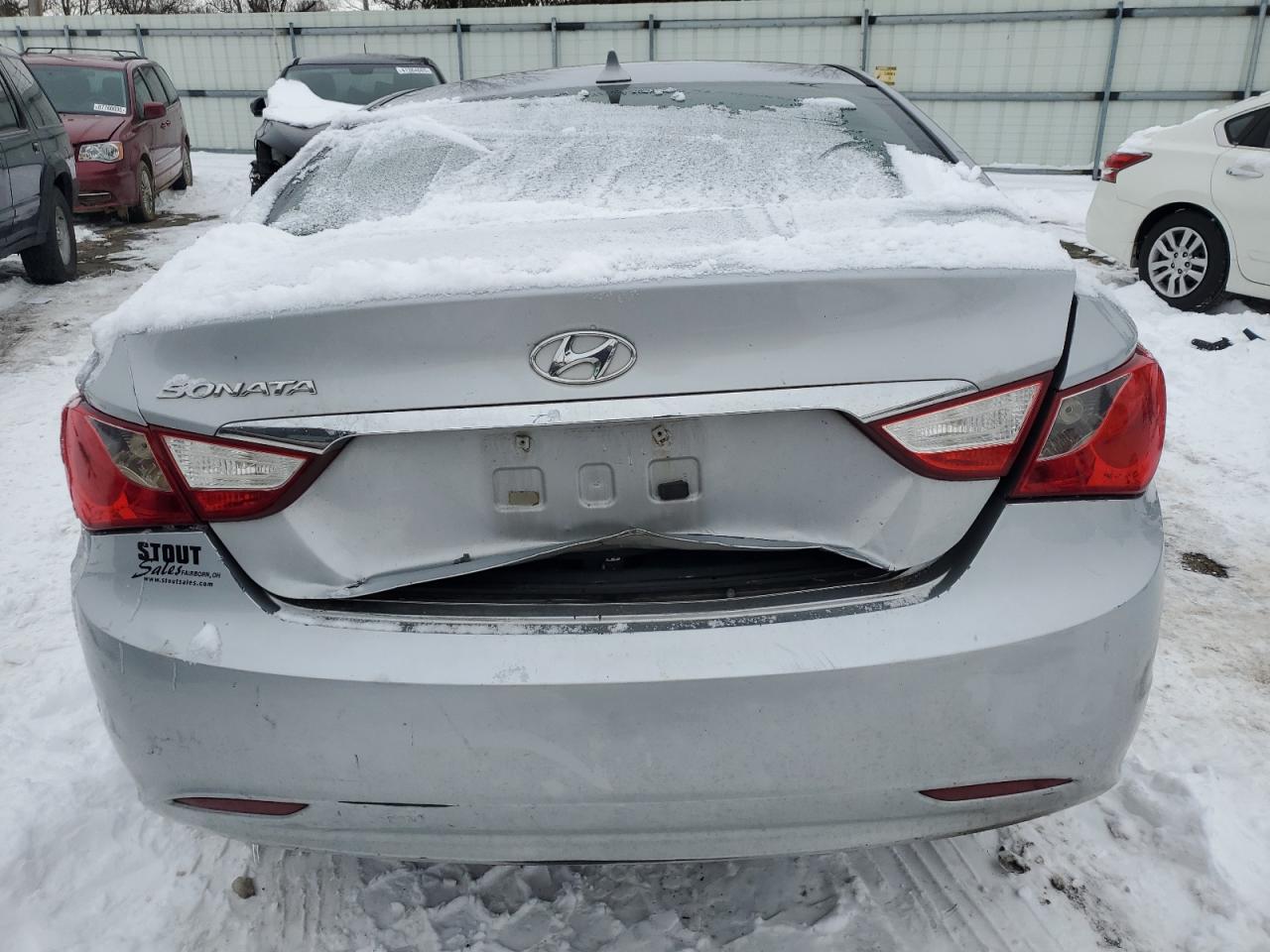 2011 Hyundai Sonata - Image 6