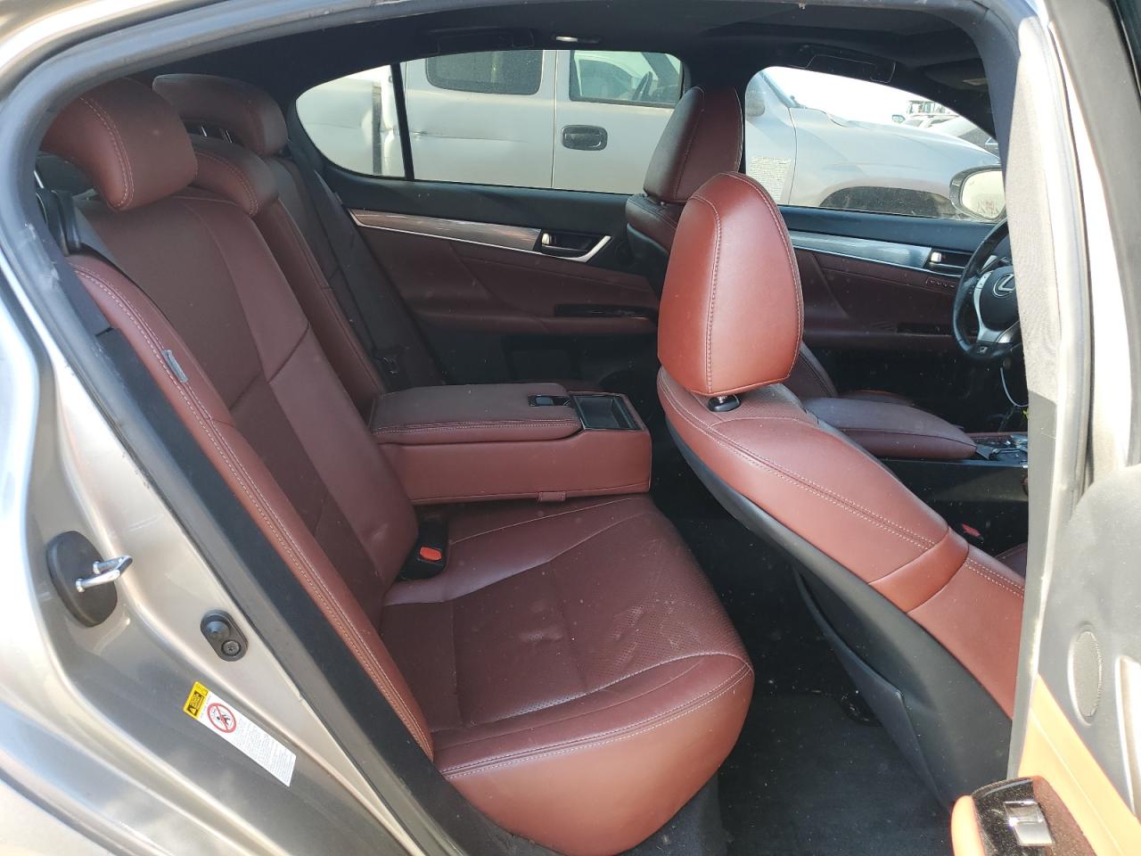 2015 Lexus GS - Image 10