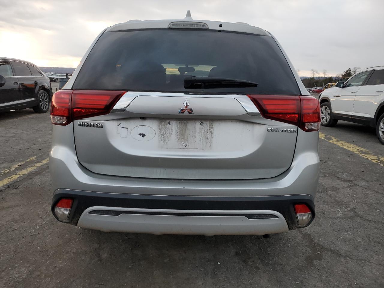 VIN JA4AZ3A33KZ047911 2019 MITSUBISHI OUTLANDER no.6