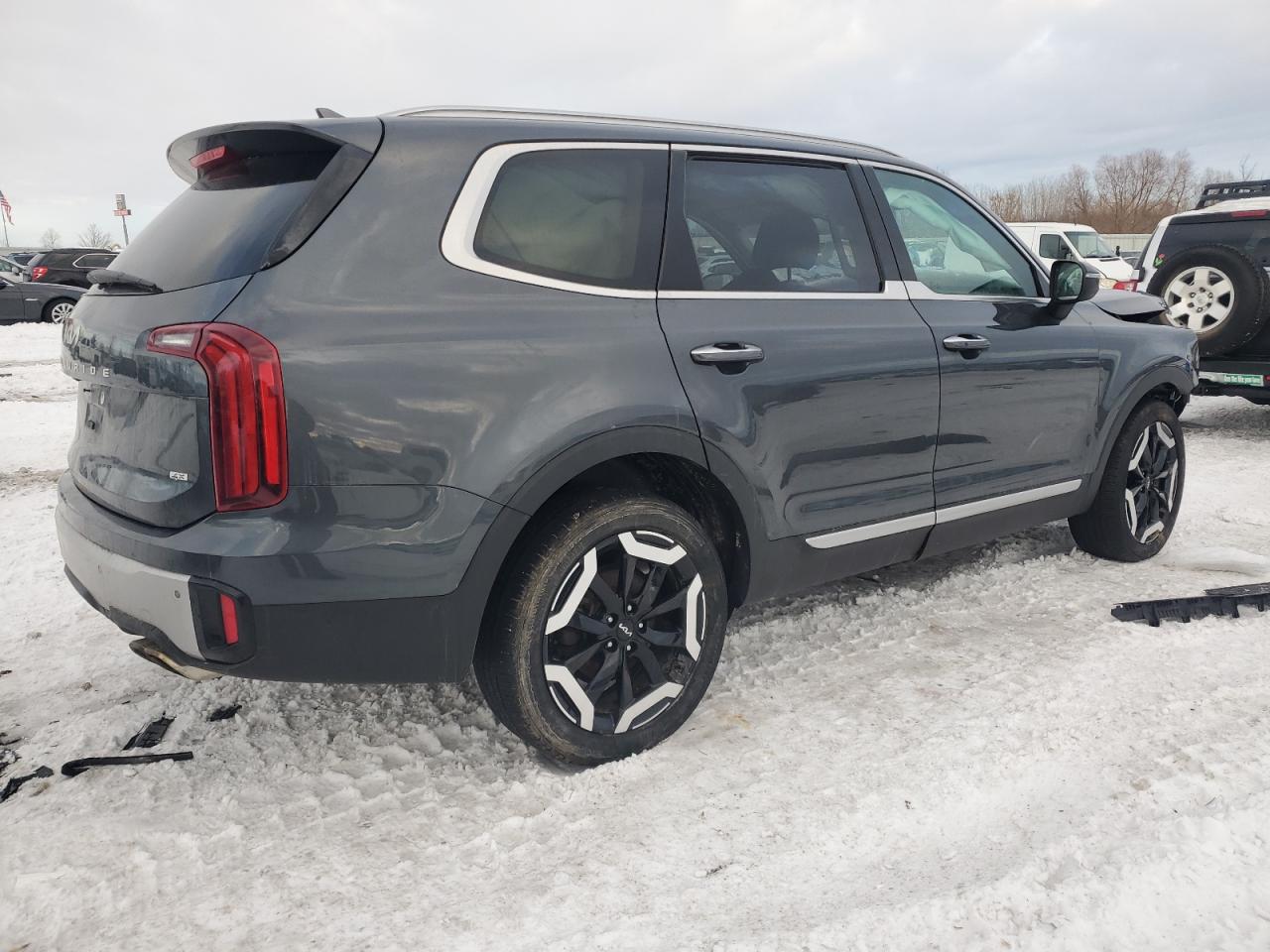 2023 Kia Telluride - Image 3