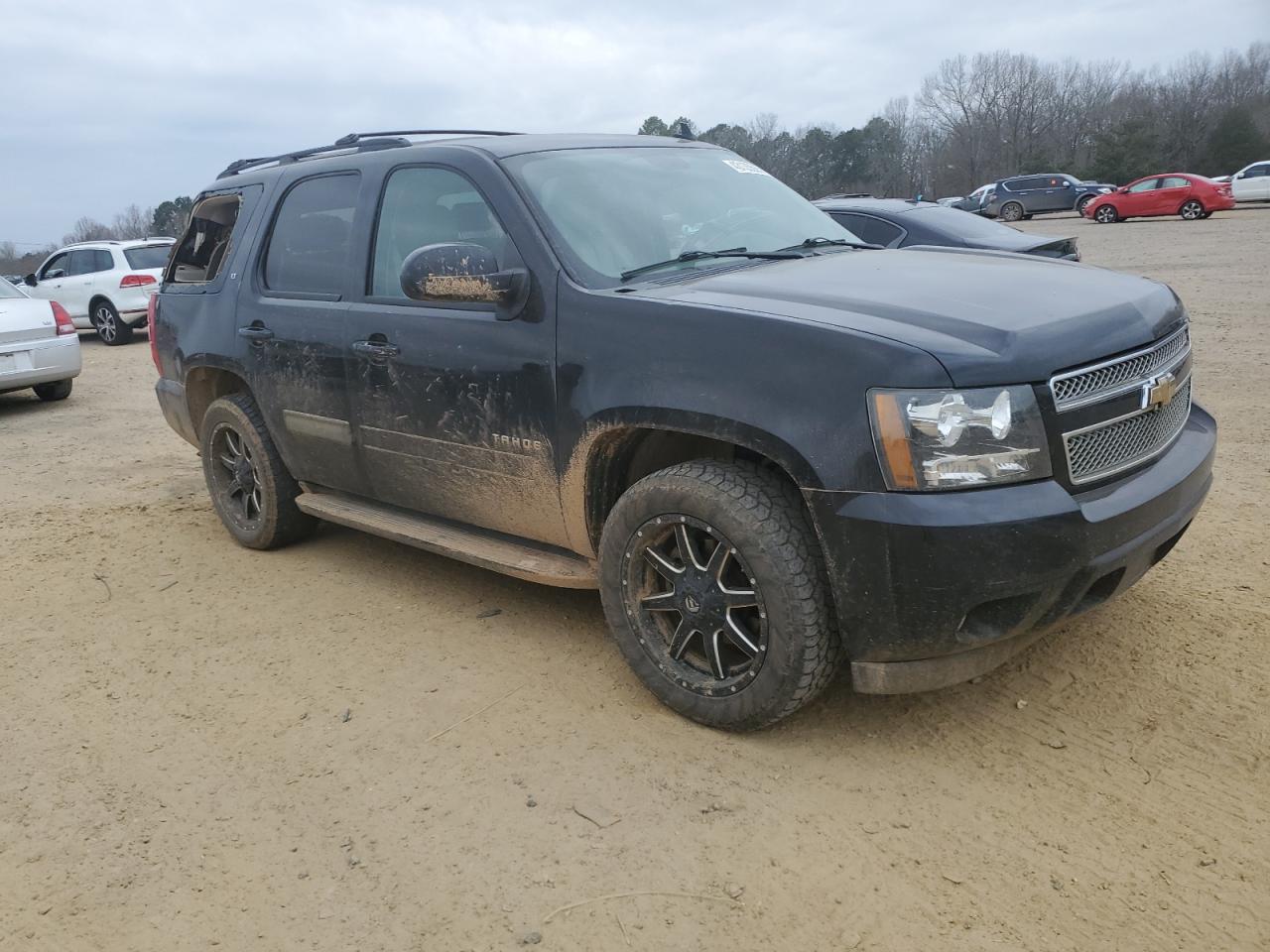 2010 Chevrolet Tahoe - Image 4