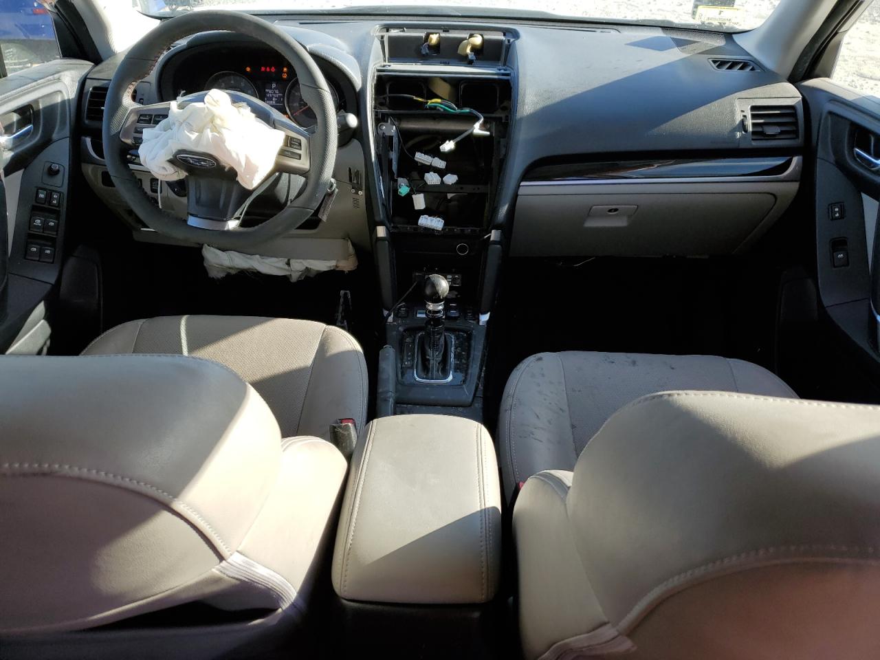 2015 Subaru Forester - Image 8
