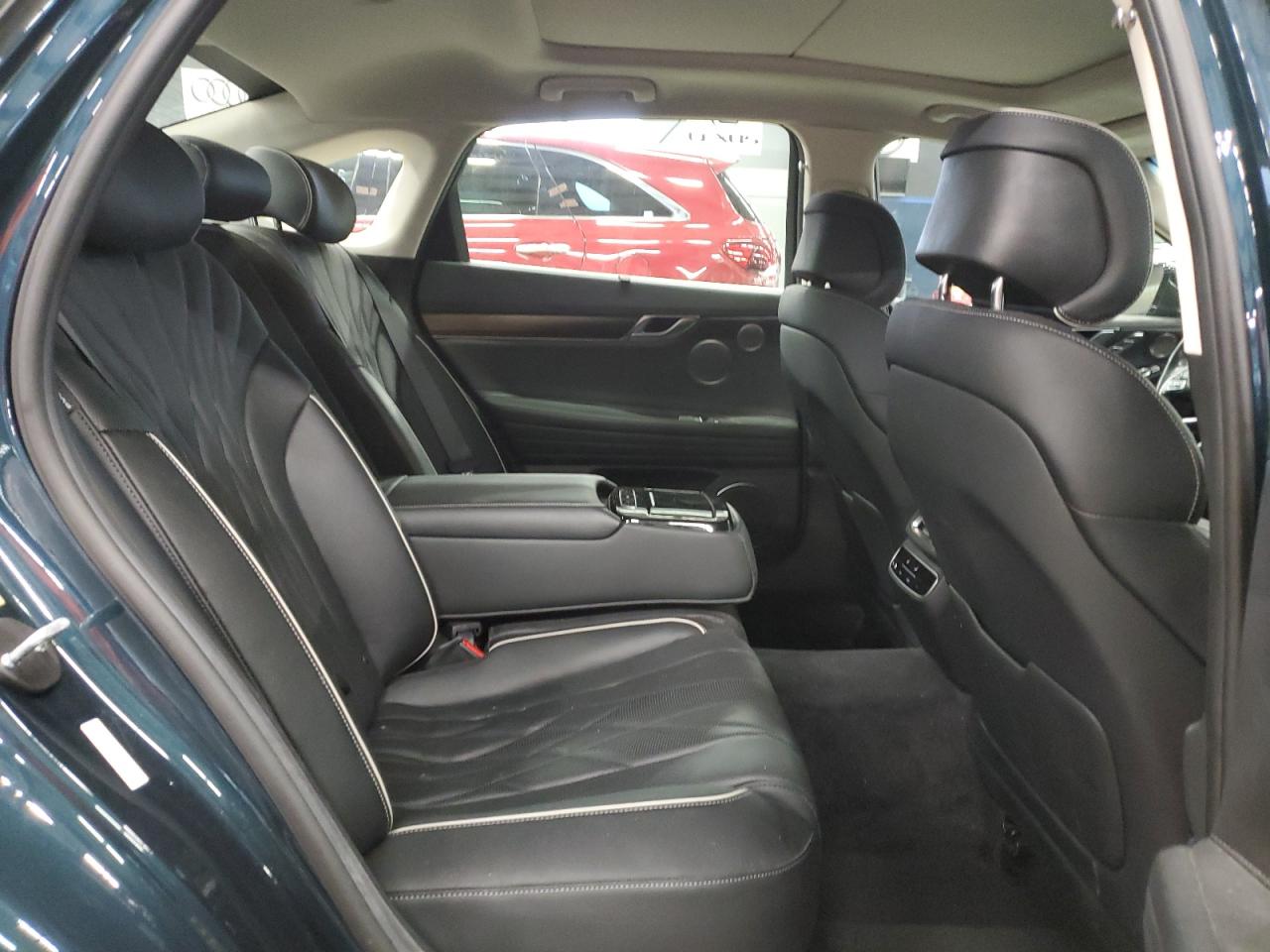 2021 Genesis G80 - Image 10