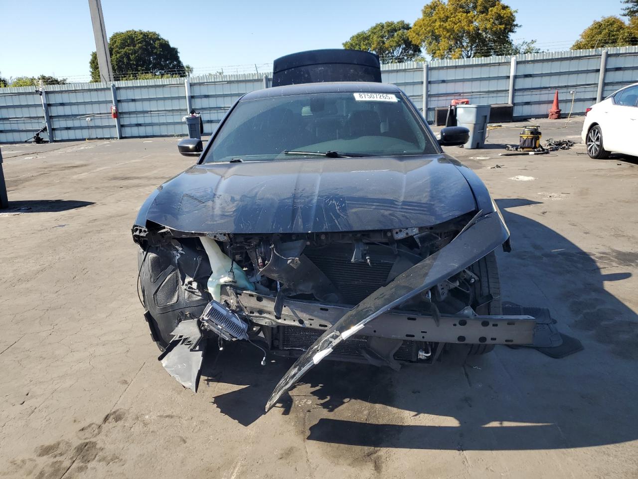 2018 Dodge Charger - Image 5