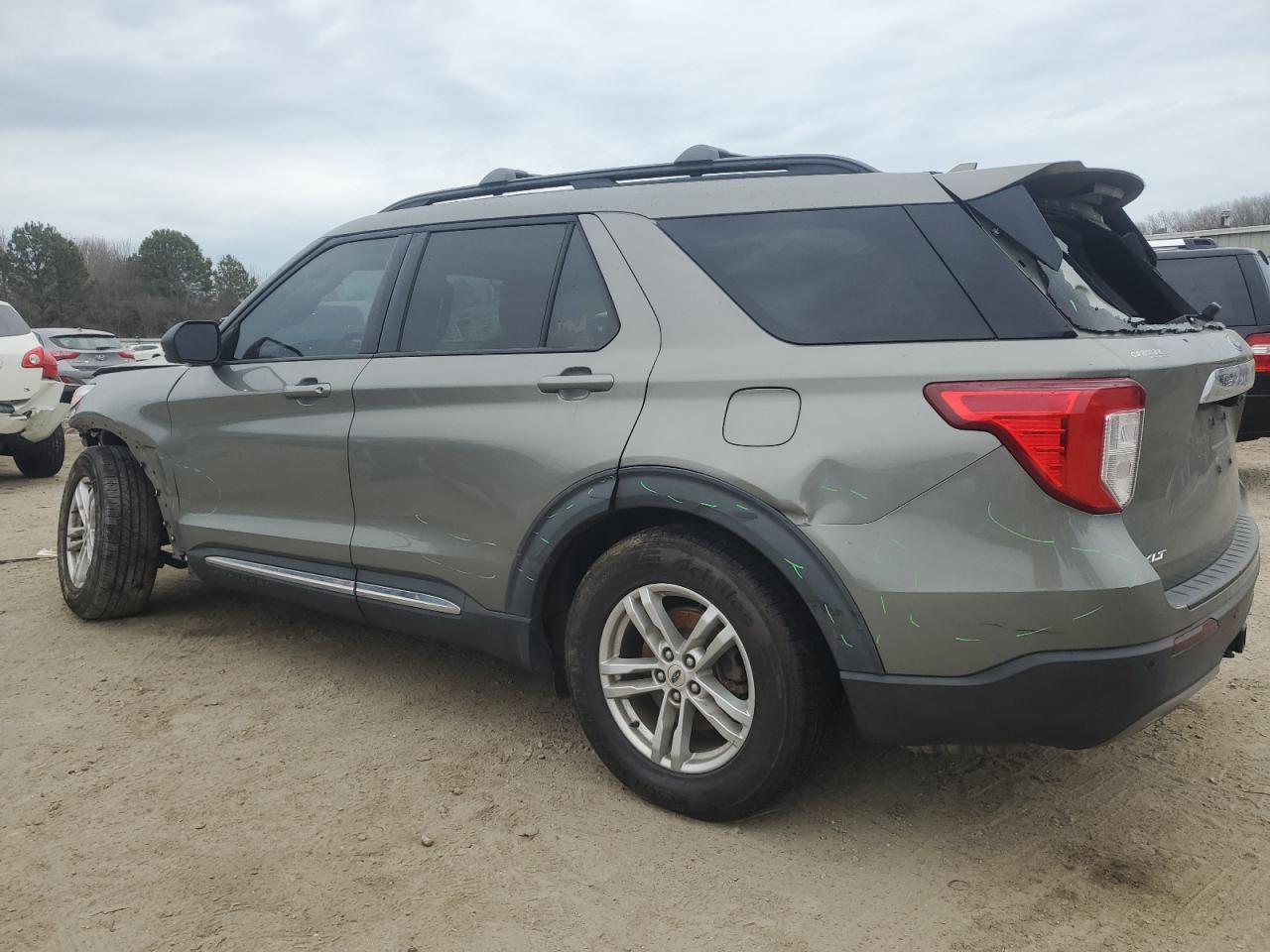 2020 Ford Explorer - Image 2