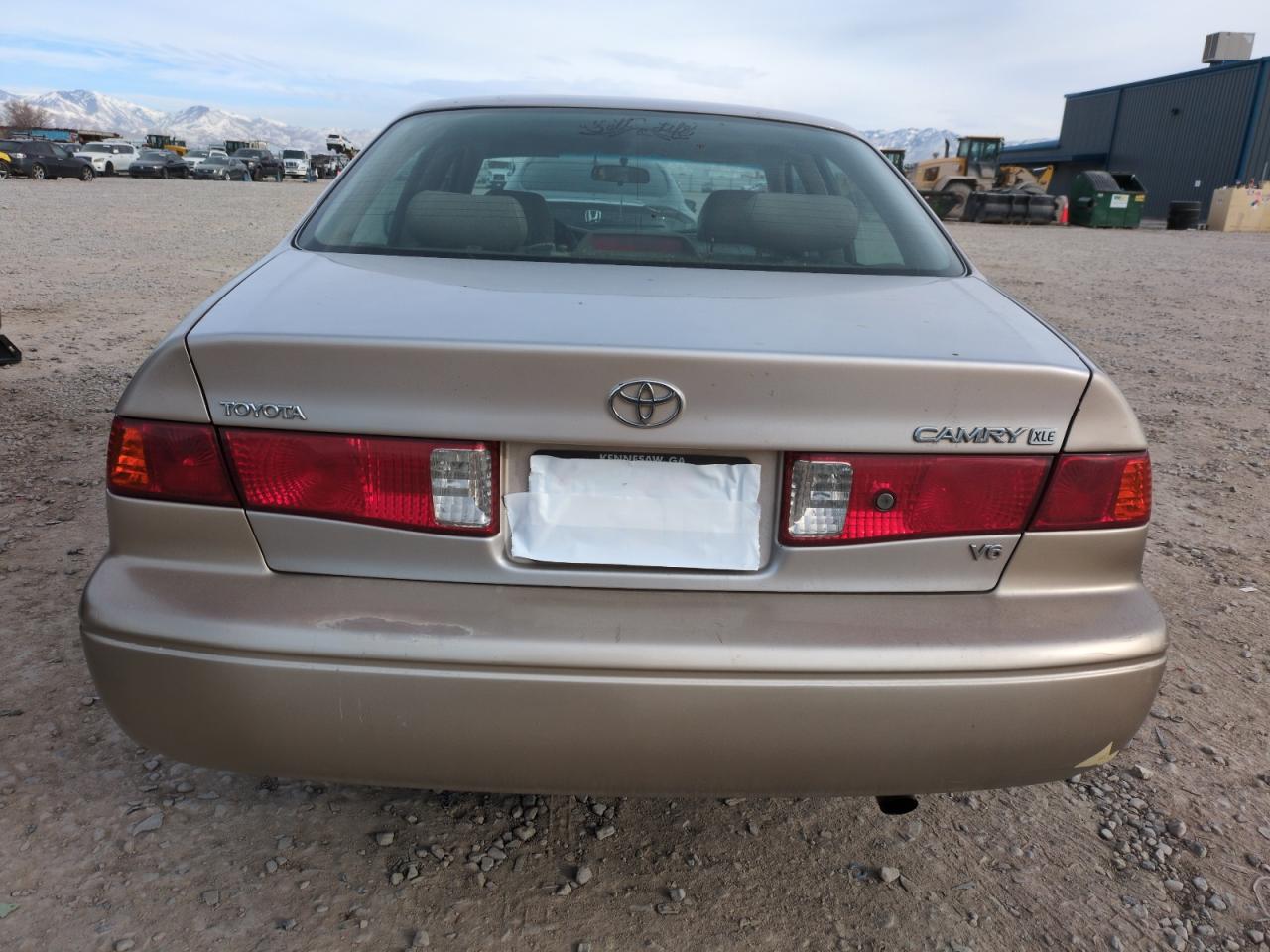 2001 Toyota Camry - Image 6