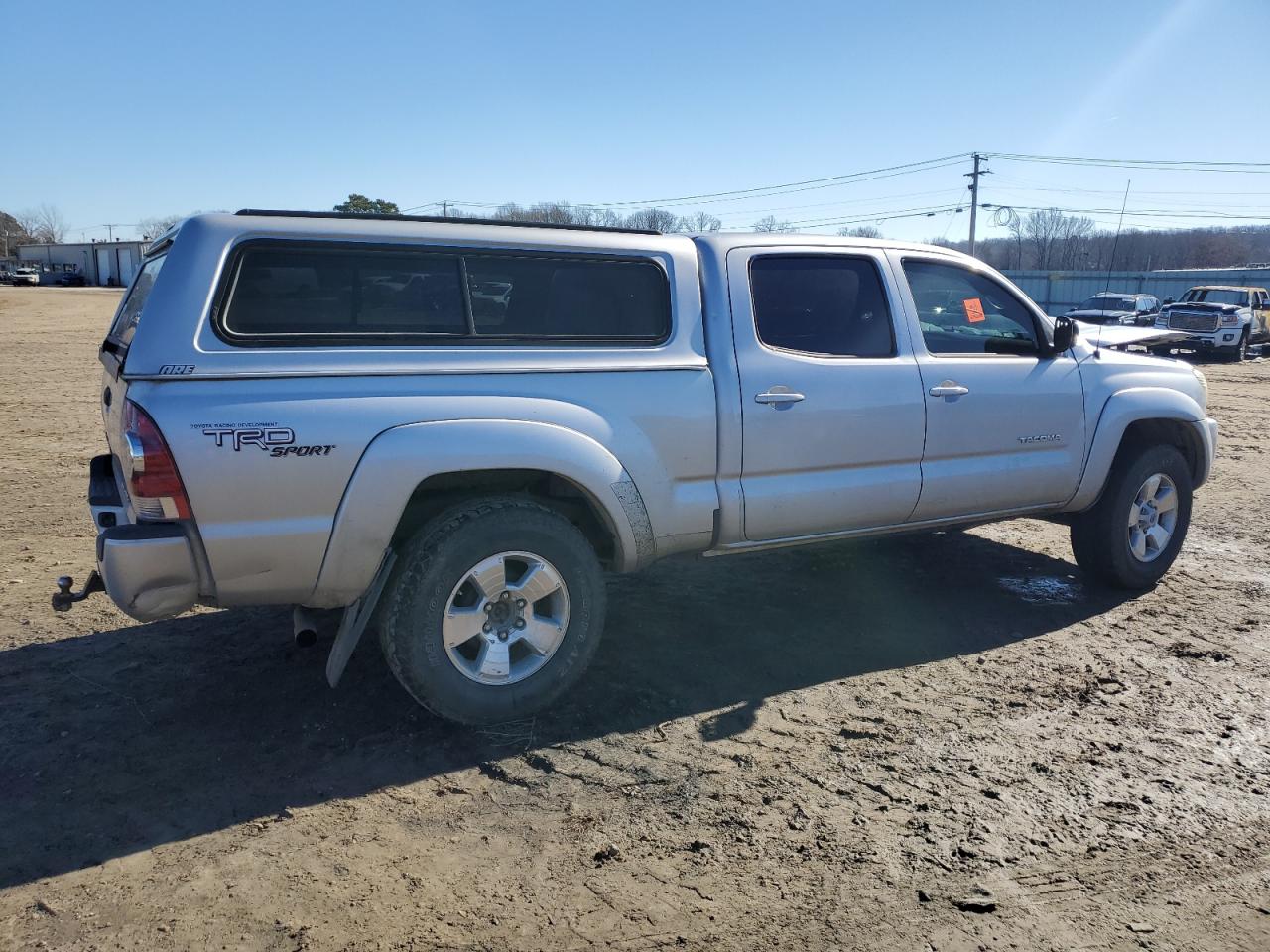 2010 Toyota Tacoma - Image 3