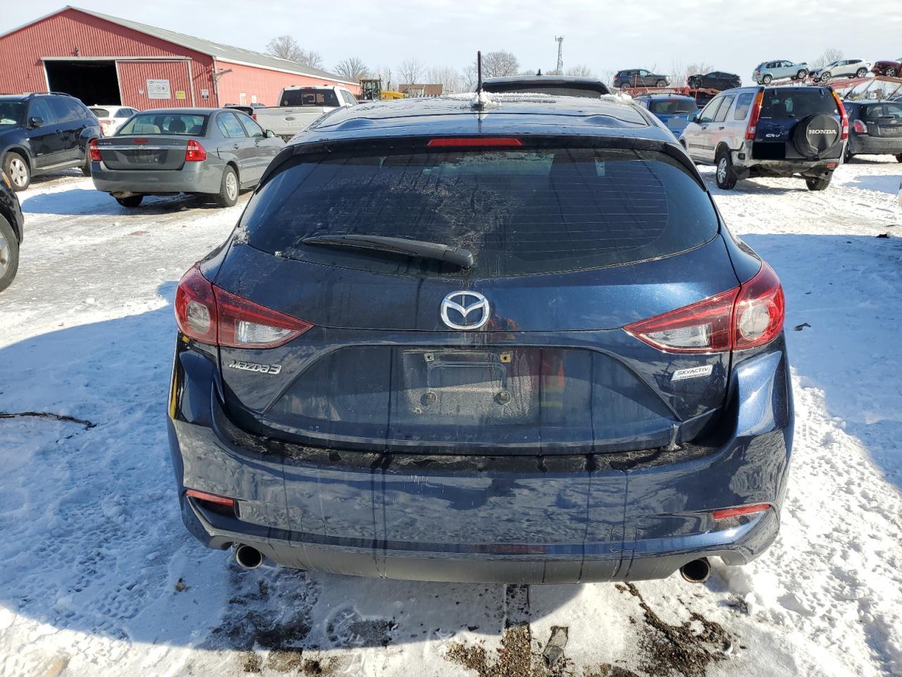 2018 Mazda 3 - Image 6