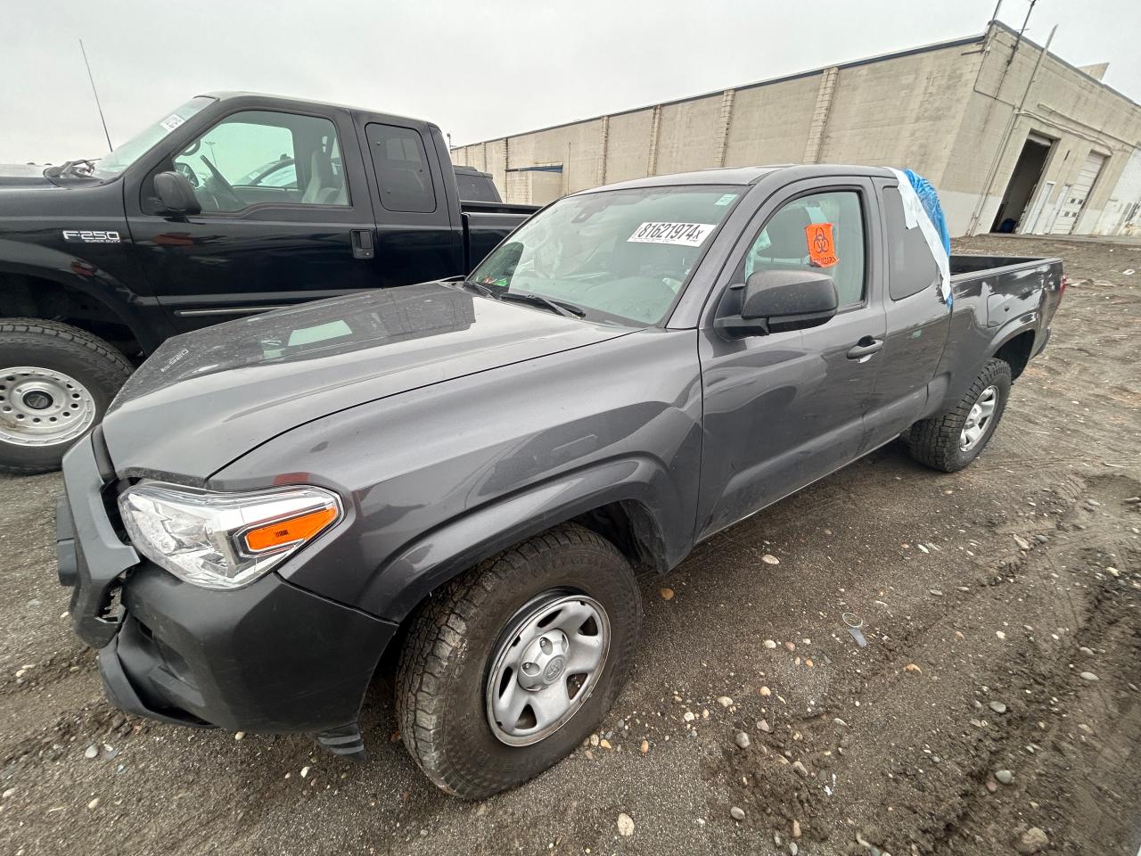 VIN 3TYRX5GN0NT050536 2022 TOYOTA TACOMA no.1