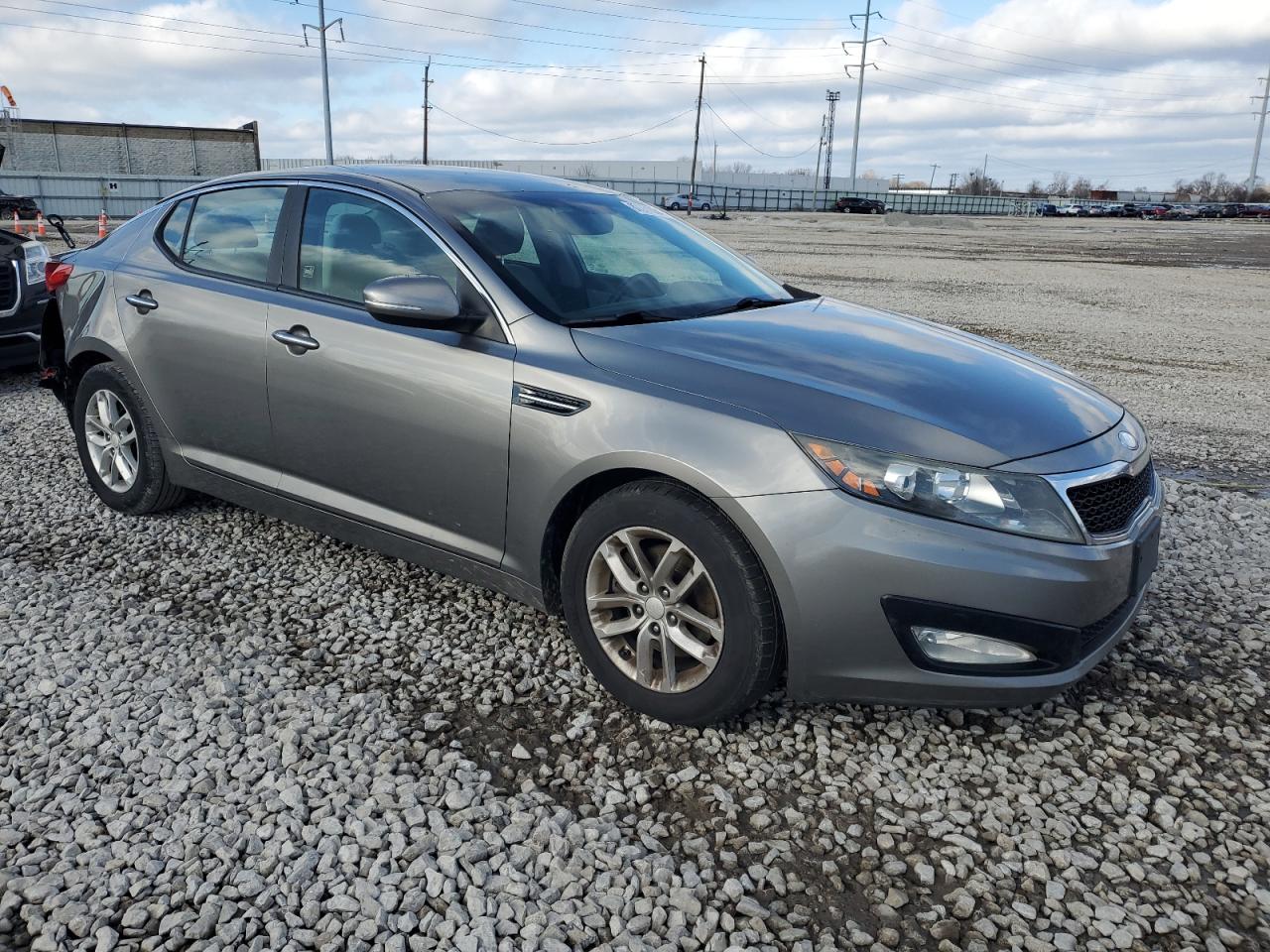 VIN 5XXGM4A7XDG178816 2013 KIA OPTIMA no.4