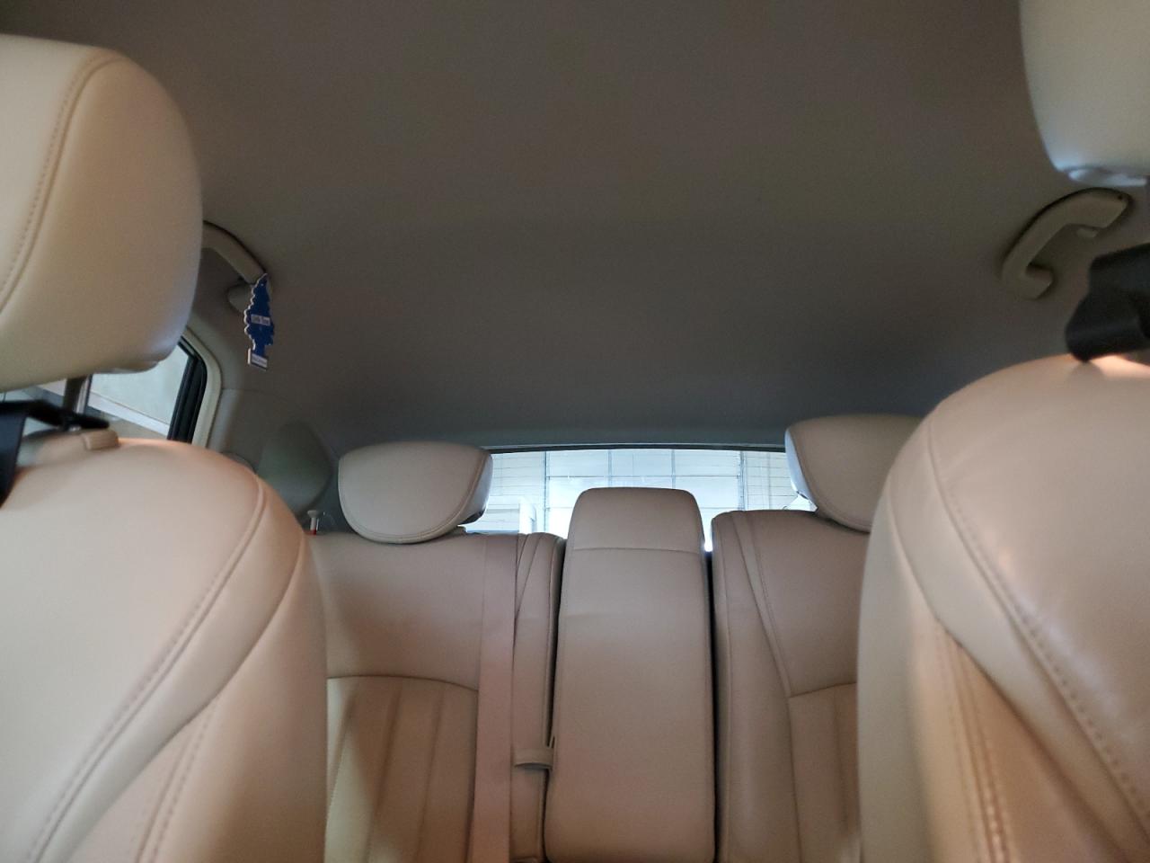 2016 Infiniti QX50 - Image 10
