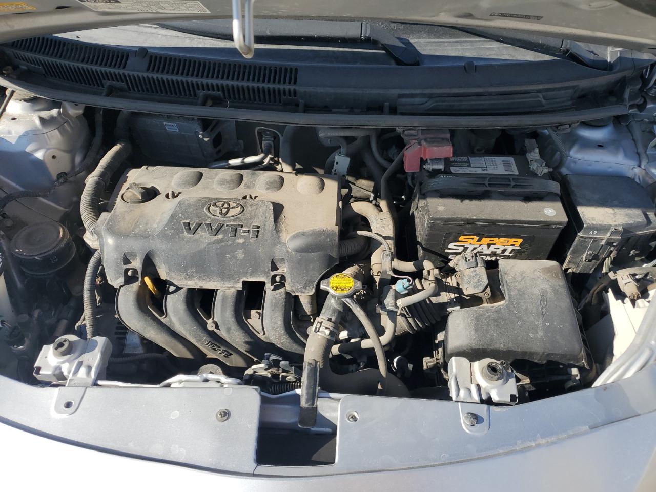 2012 Toyota Yaris - Image 12