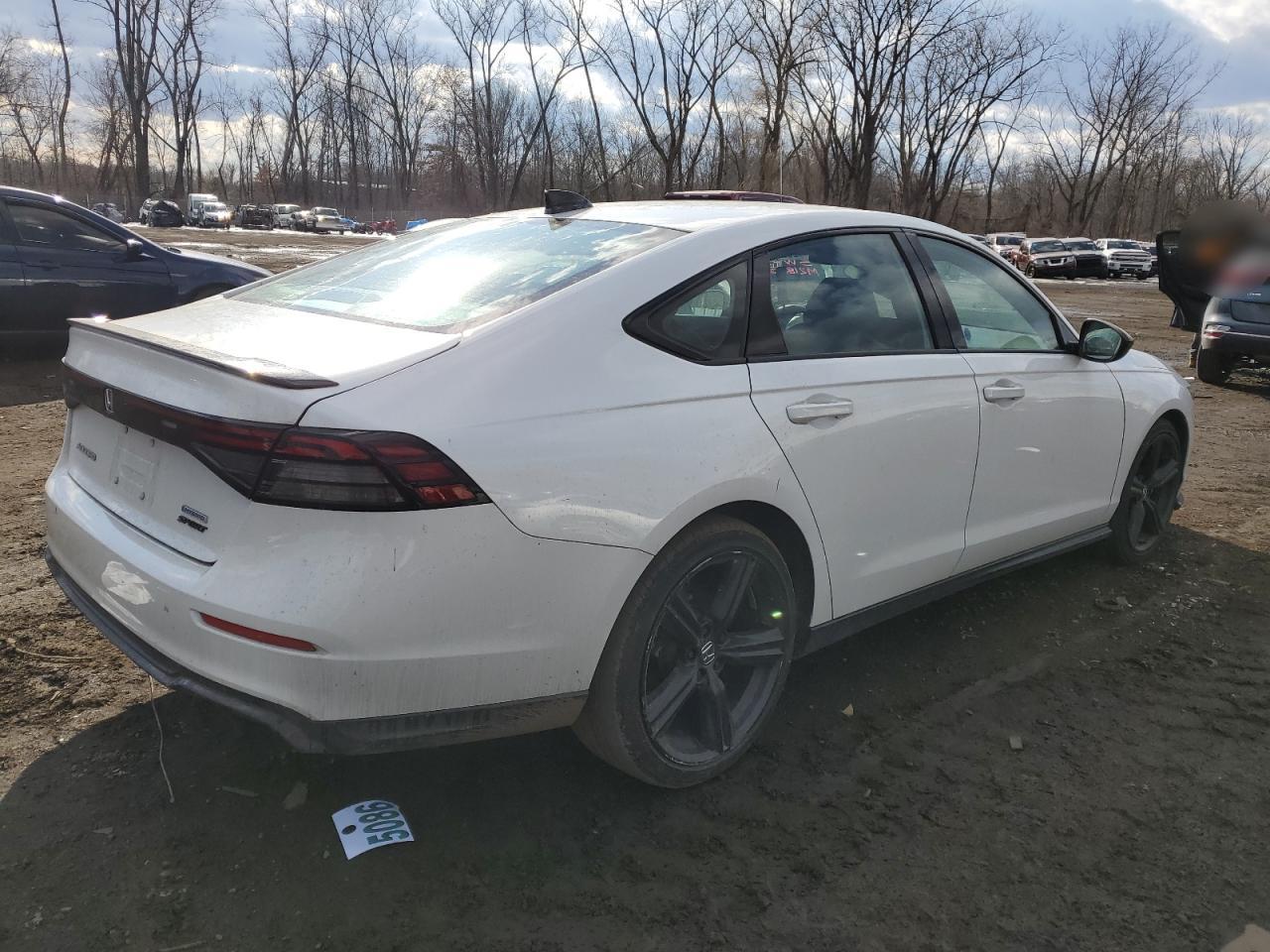 2023 Honda Accord - Image 3