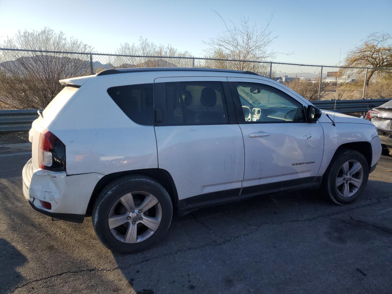 2017 Jeep Compass - Image 3