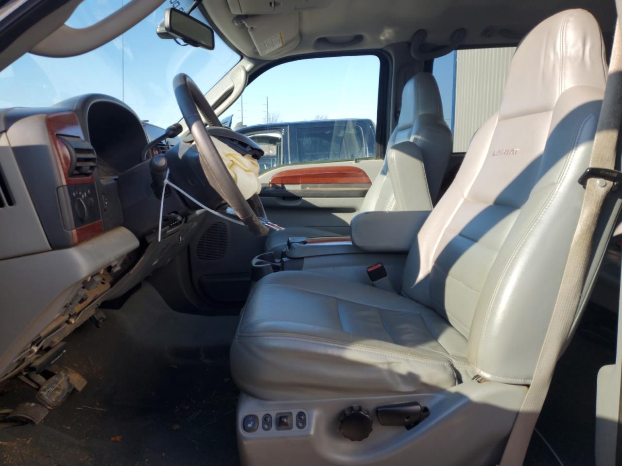 2006 Ford F250 - Image 7