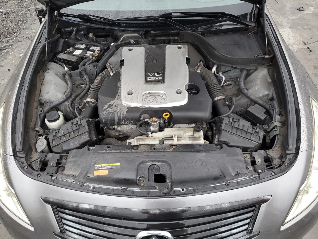 2013 Infiniti G - Image 11