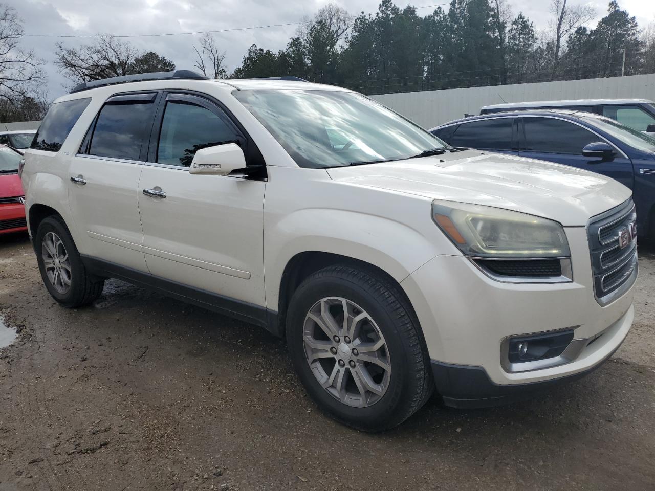 2013 GMC Acadia - Image 4