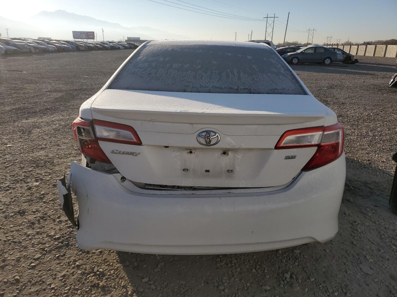 2014 Toyota Camry - Image 6