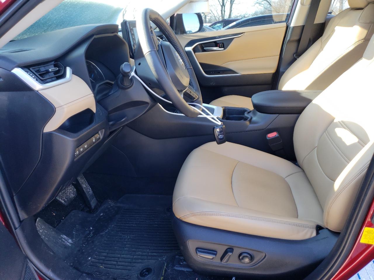 2021 Toyota RAV 4 - Image 7