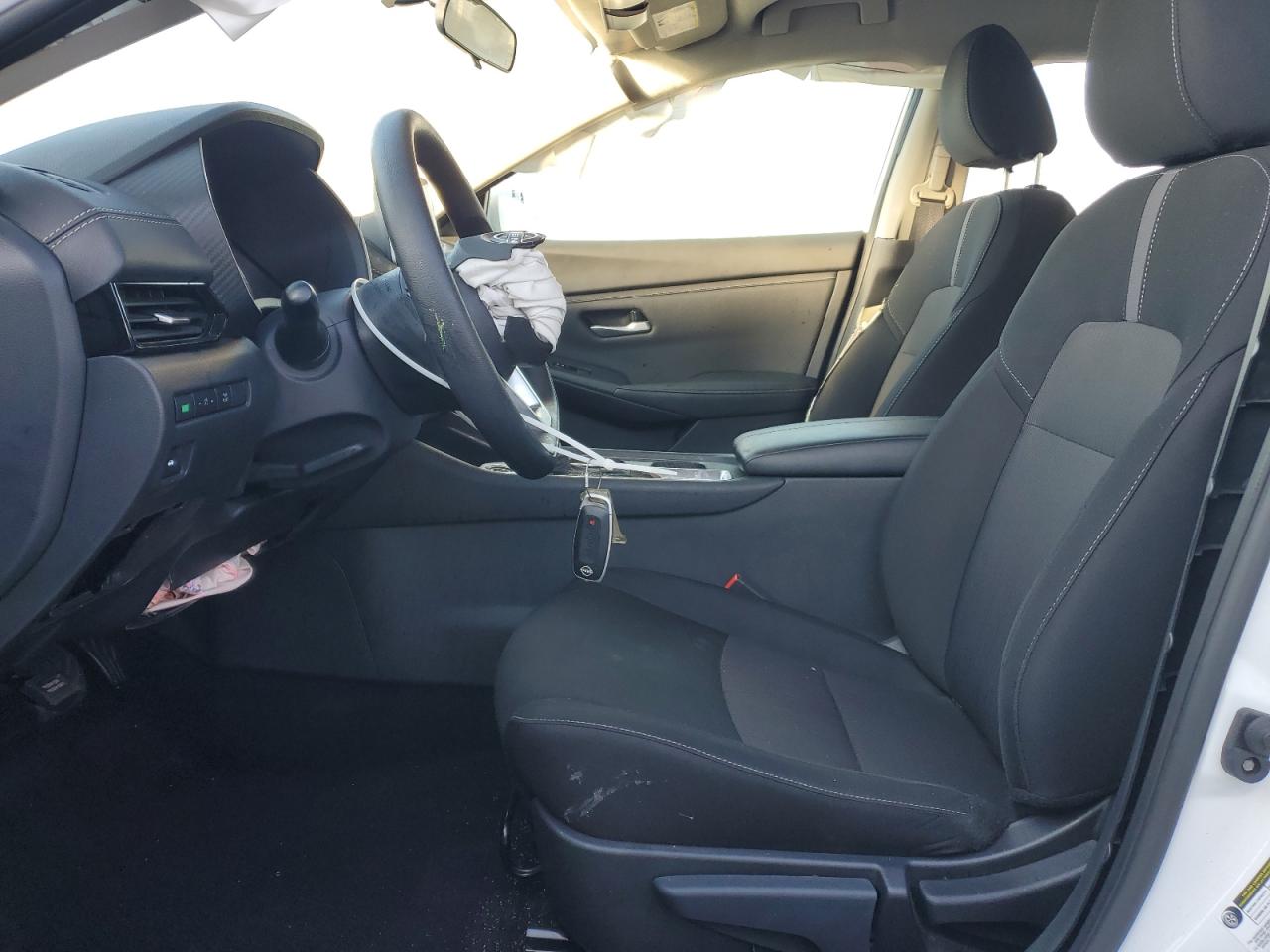 2024 Nissan Sentra - Image 7