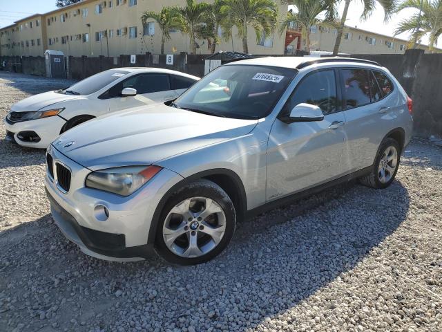 Crossovers BMW X1 2015 Srebrny