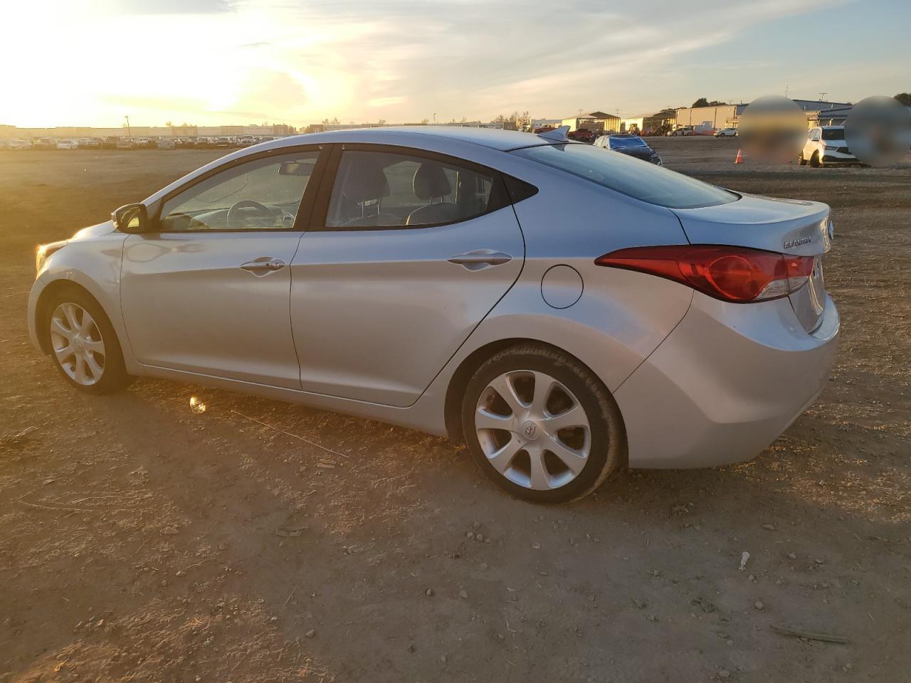 VIN KMHDH4AE6DU887044 2013 HYUNDAI ELANTRA no.2