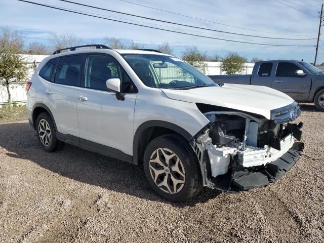  SUBARU FORESTER 2023 Белый