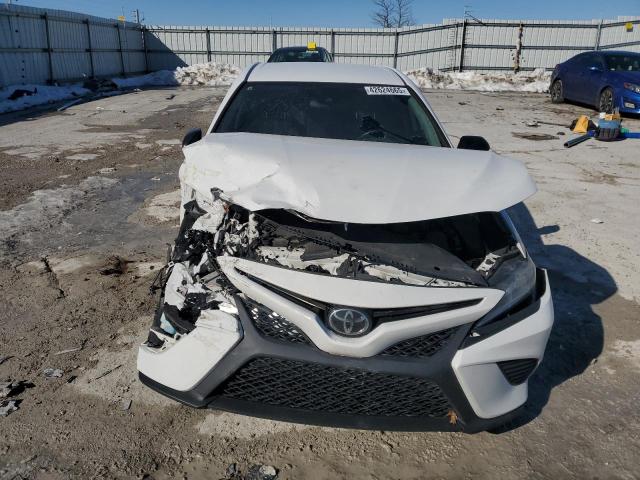  TOYOTA CAMRY 2019 White