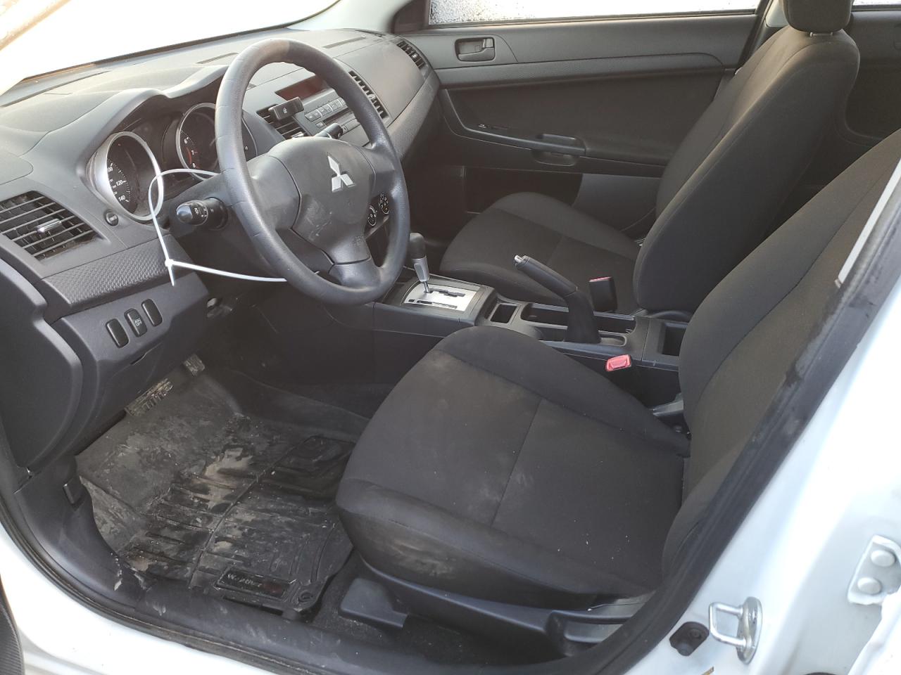 2010 Mitsubishi Lancer - Image 7