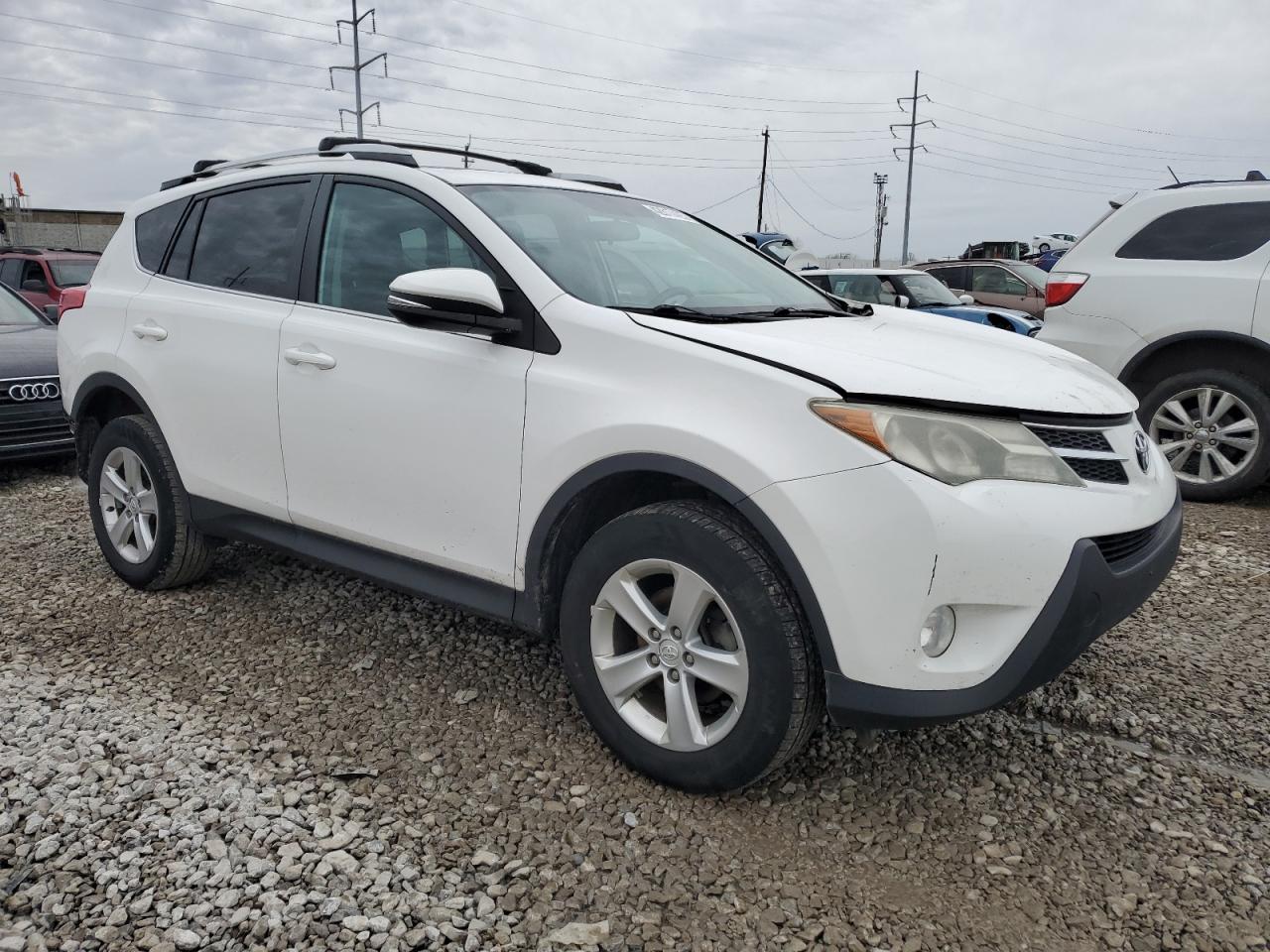 2014 Toyota RAV 4 - Image 4