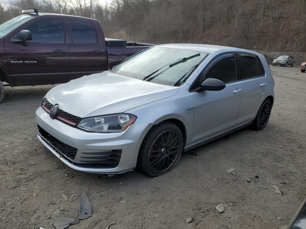 2017 Volkswagen GTI - Image 1