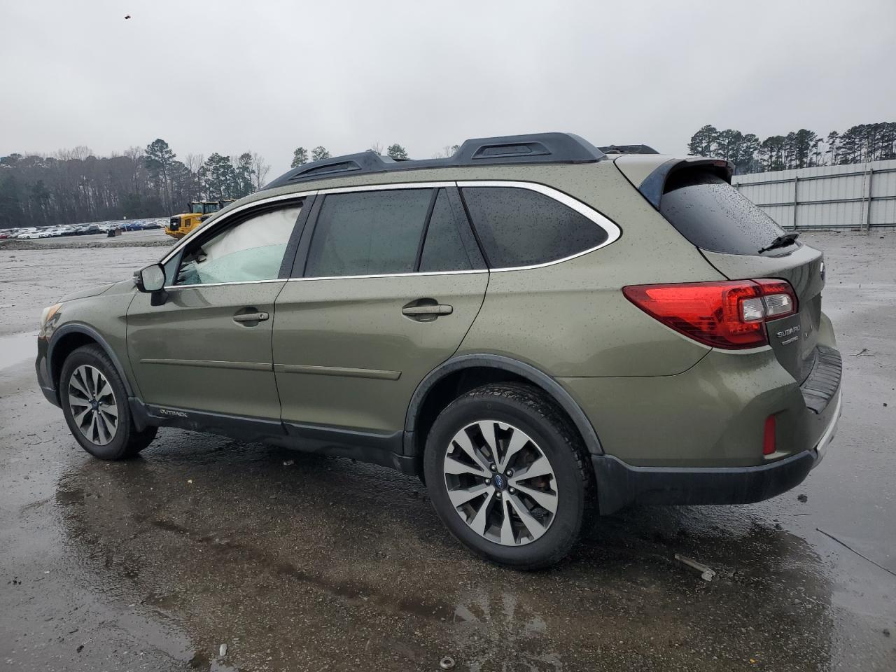 2015 Subaru Outback - Image 2