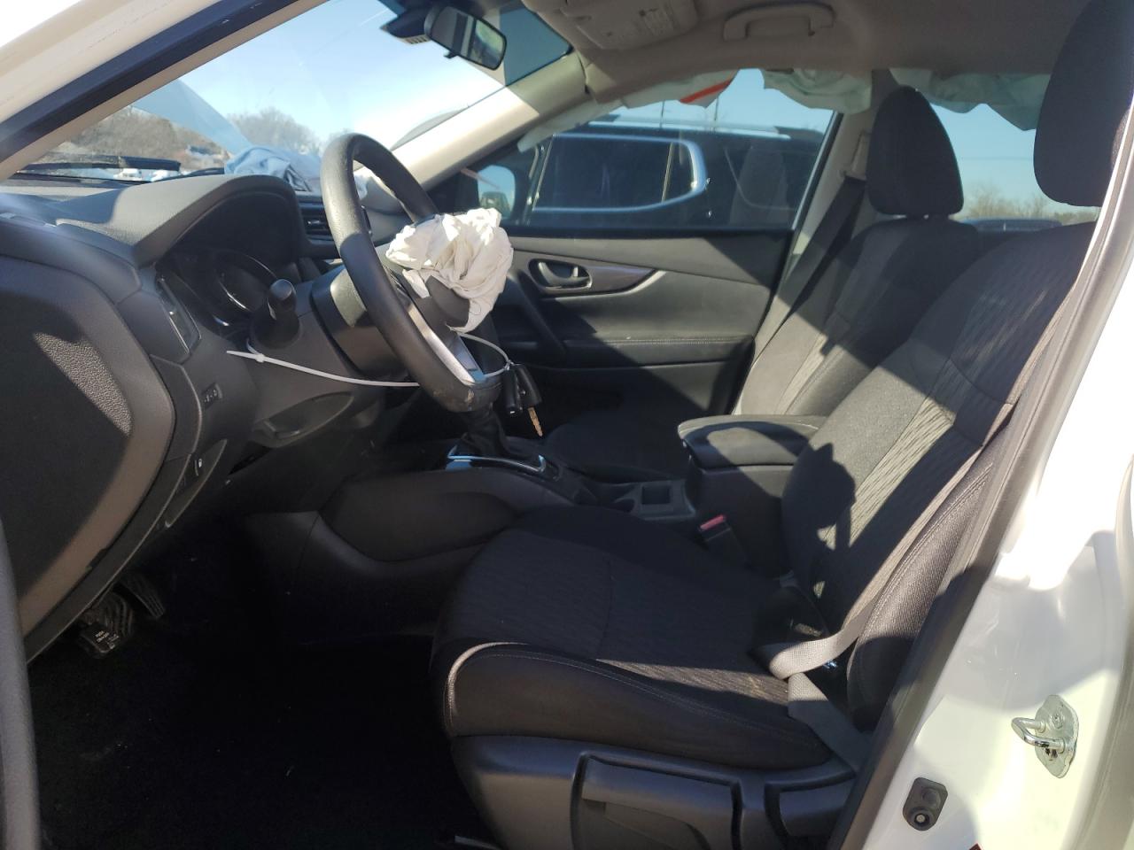 2019 Nissan Rogue - Image 7