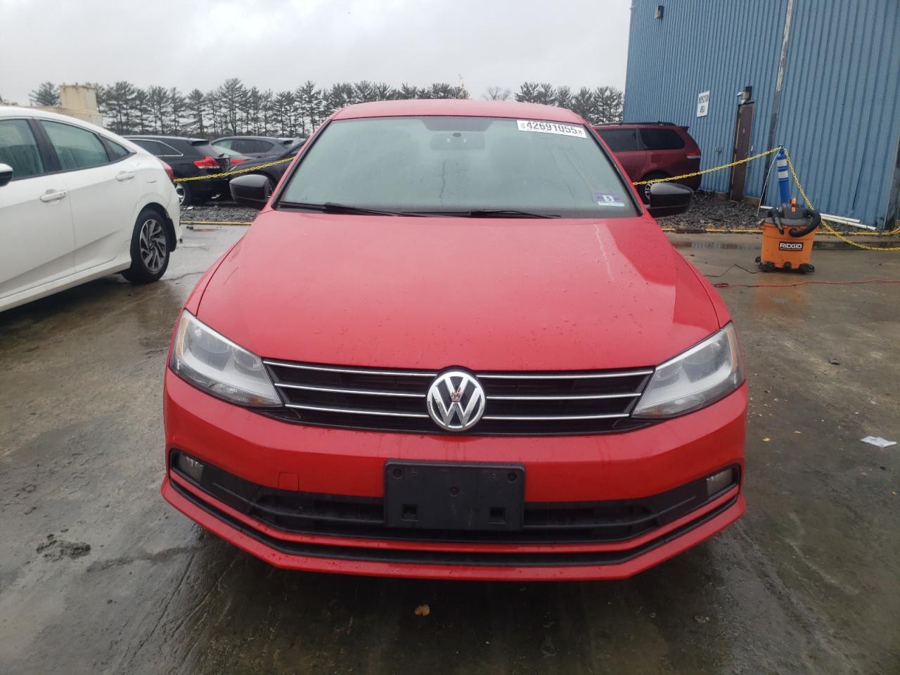 2016 Volkswagen Jetta - Image 5