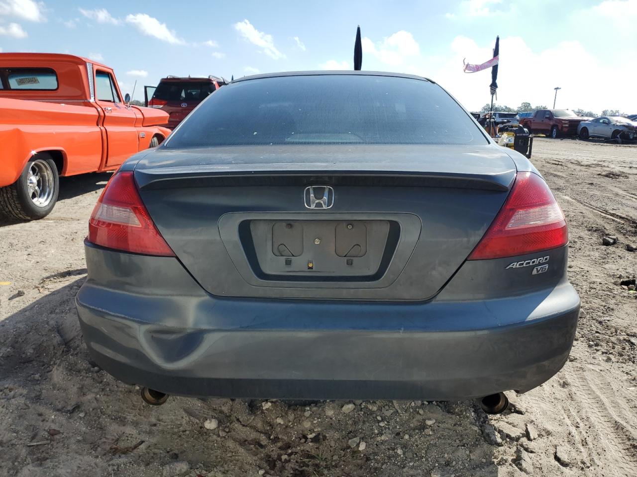 2005 Honda Accord - Image 6