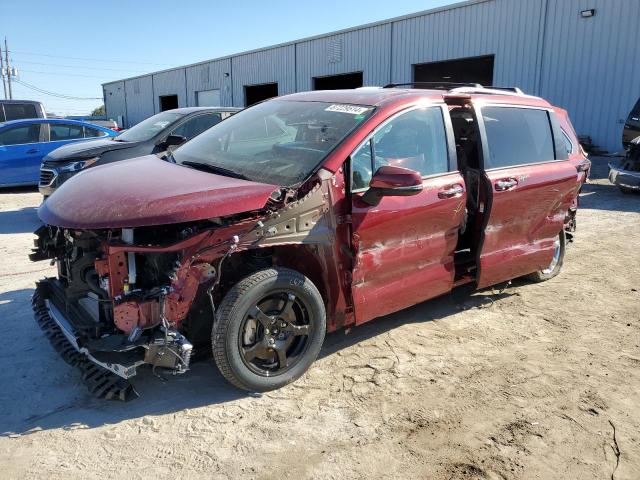 2023 Toyota Sienna Limited