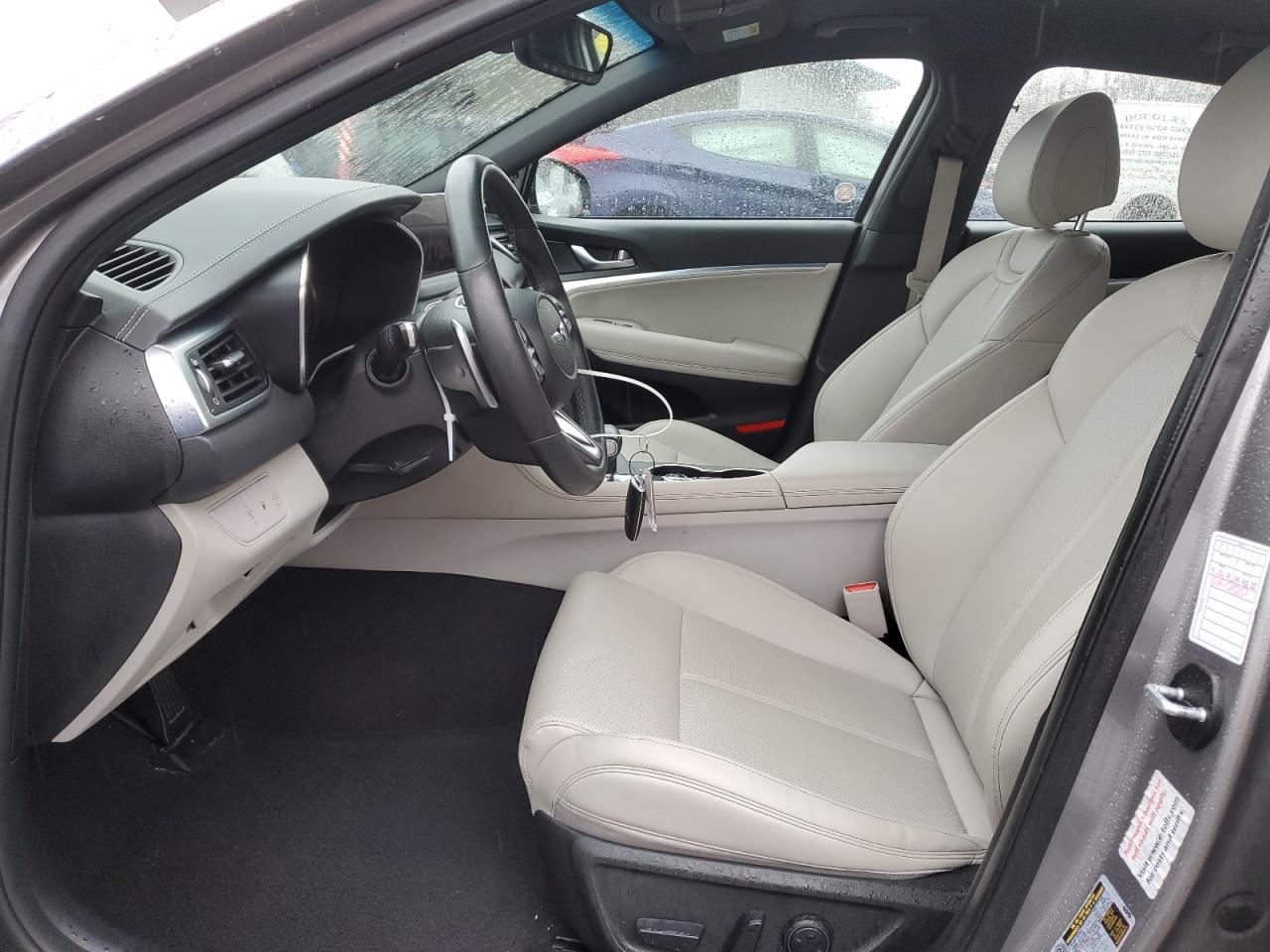 2023 Genesis G70 - Image 7