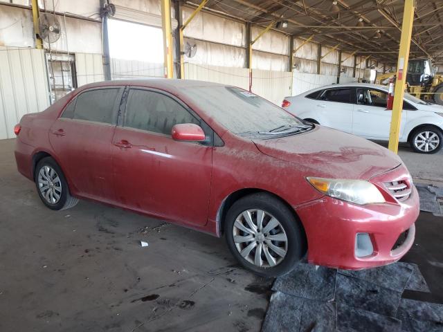  TOYOTA COROLLA 2013 Красный